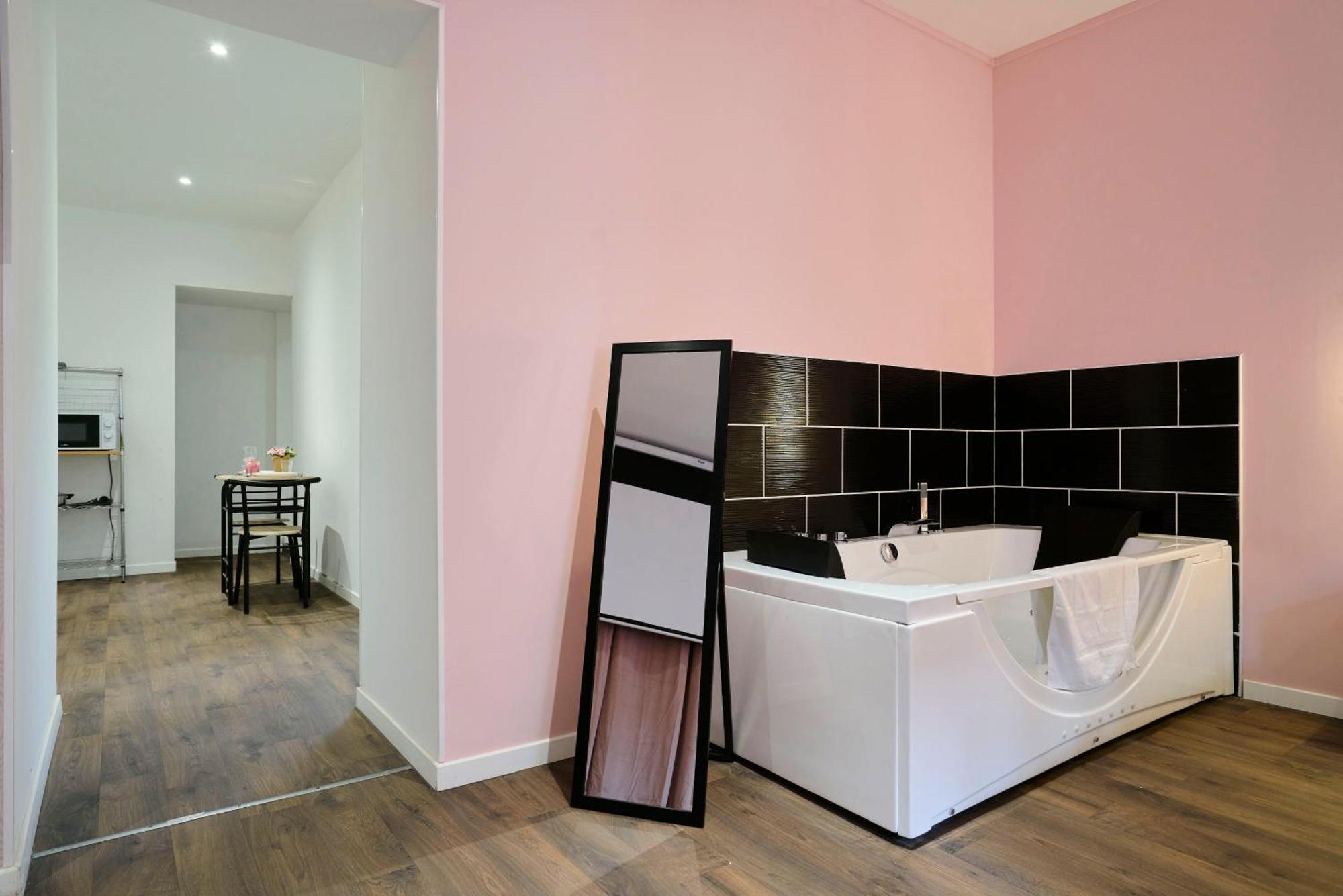 Апартаменти Ng Prestige L Lille L Tourcoing - Bouvines - Balneo & Cuisine Екстер'єр фото